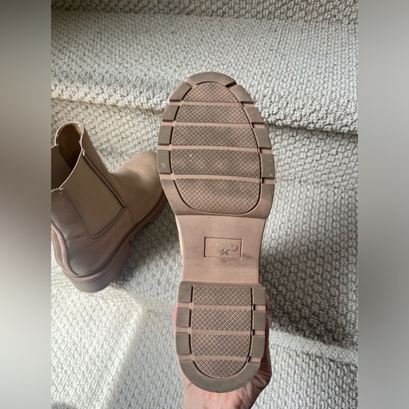 Taupe Chelsea Boot by Rocket Dog - Picture 4 of 4